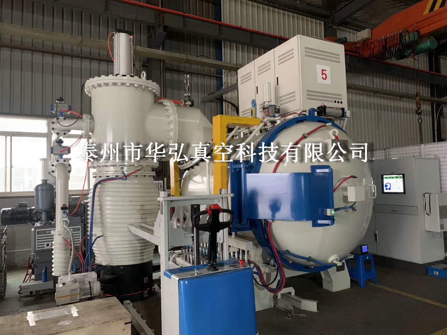 深圳油煙過濾器在真空爐上的應用